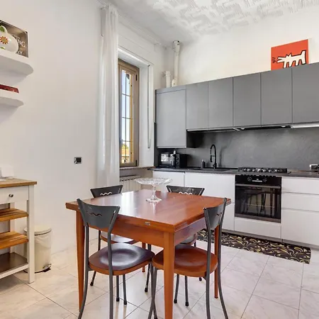 Apartment La Dimora Del Gallo